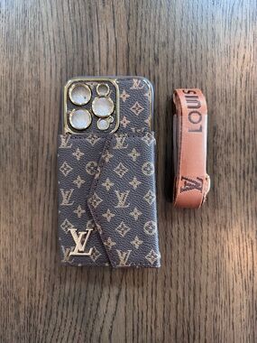 NEW iPhone 14 Pro Louis Vuitton Monogram Canvas Phone Case in Brown and Gold